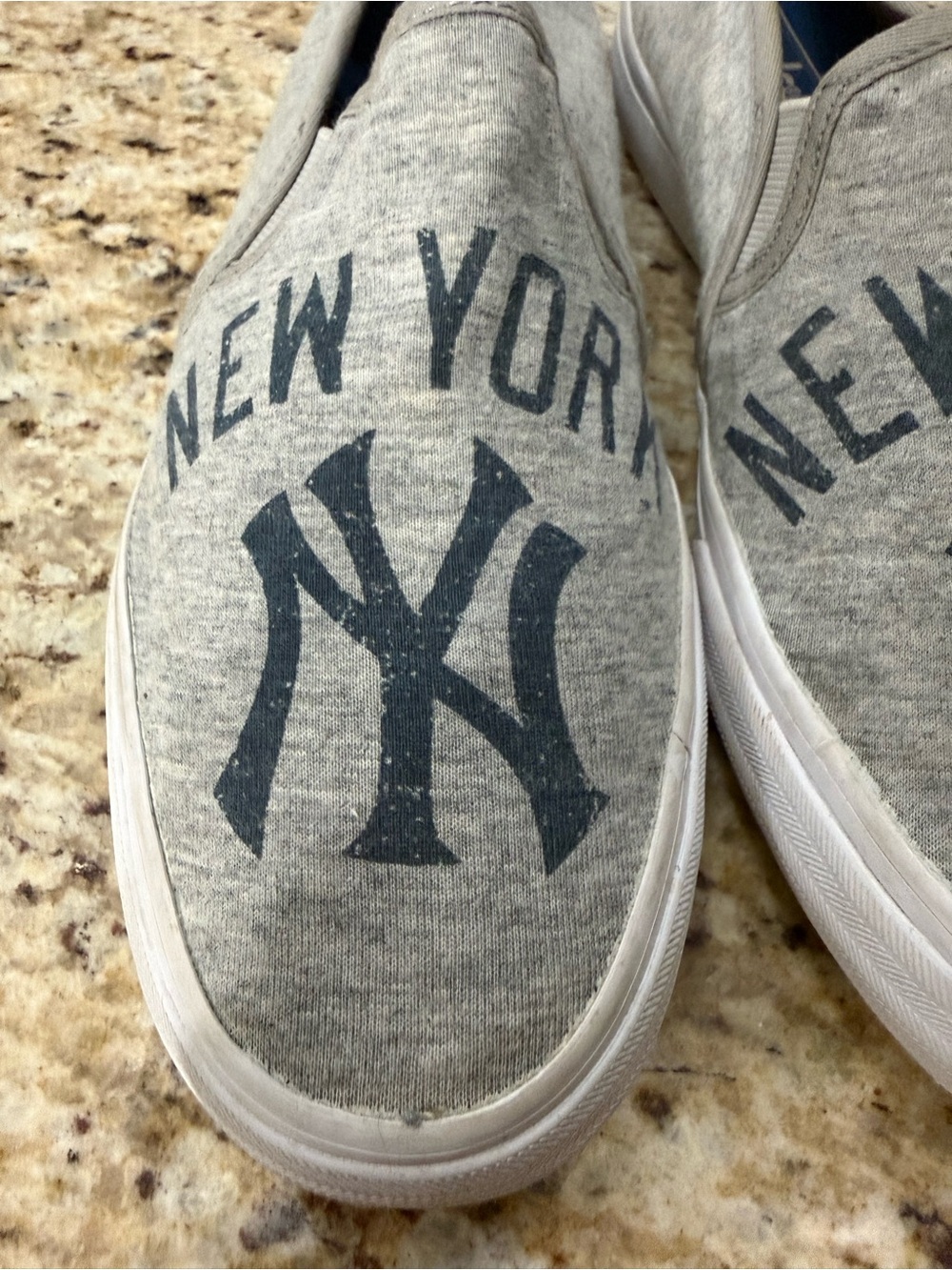Keds Double Decker New York Yankees MLB Baseball Slip On Shoes 9 - Picture 3 of 15